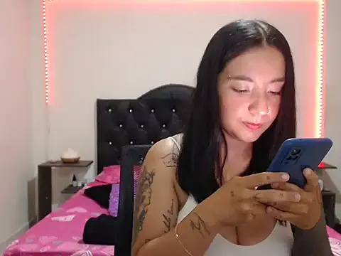 Girls: try live performances with matured performers, from dancing to quirks, in a variety of beautiful sex cams.