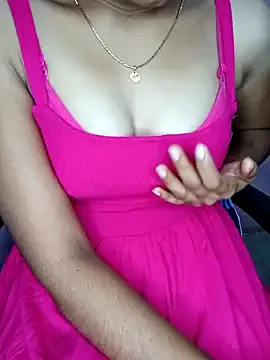 Godavari_pilla from StripChat is Freechat