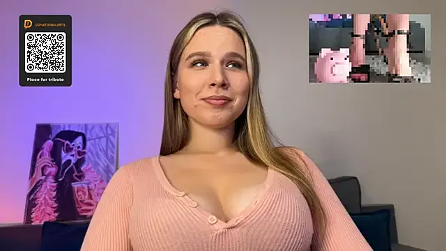 GoddessRoss from StripChat is Freechat