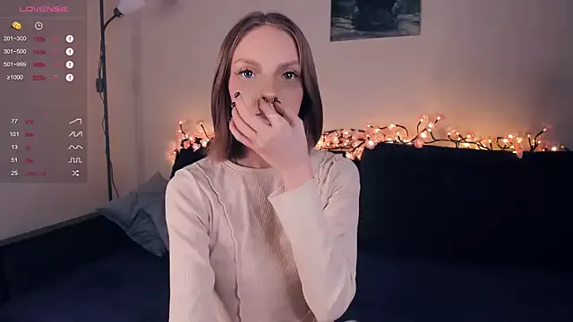 Golden_dawn from StripChat is Freechat