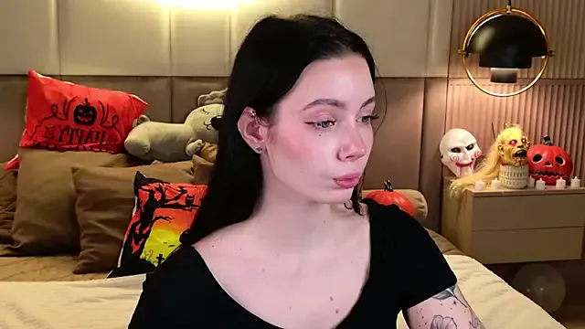 Goldy_Stark from StripChat is Freechat