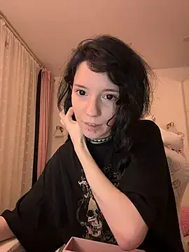 GothicLali from StripChat is Freechat