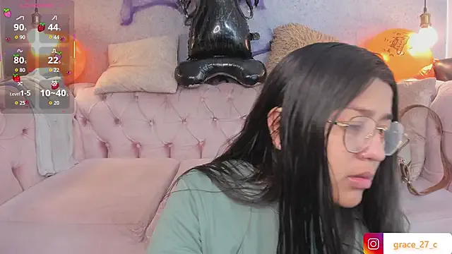 Girls: try live performances with matured performers, from dancing to quirks, in a variety of beautiful sex cams.