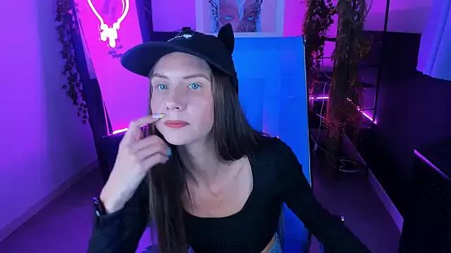 GrayceWild from StripChat is Freechat