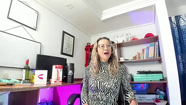 GretaVoss_ from StripChat