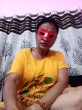 Gullapi from StripChat