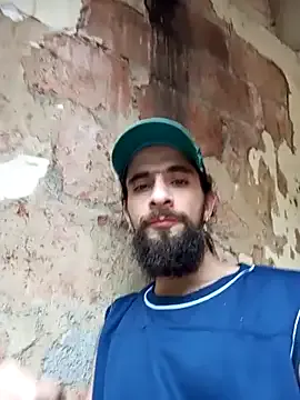 hairy_mannn from StripChat is Freechat