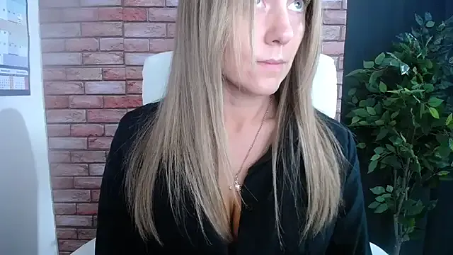 HarleyRebz from StripChat