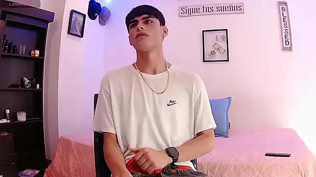 harrytomson_1 from StripChat is Freechat