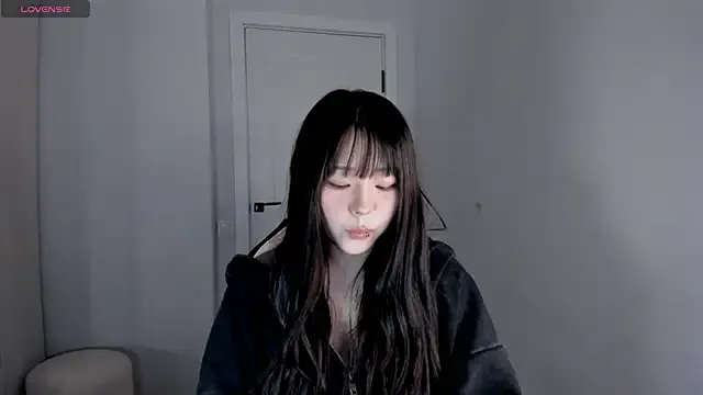 Hee_young11 from StripChat