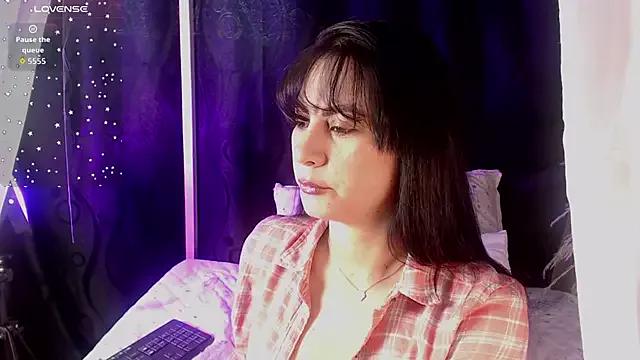 helenasaenz from StripChat
