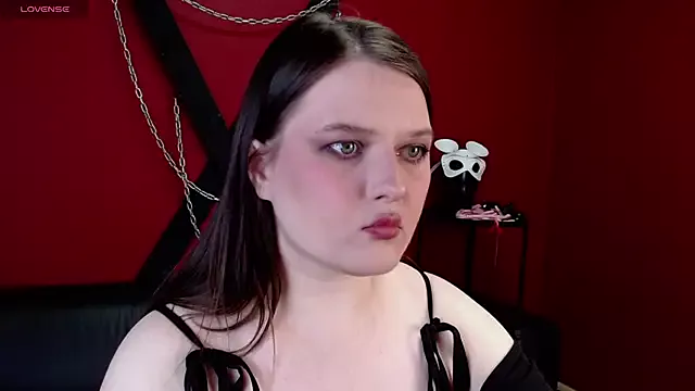 HelenDanvers from StripChat