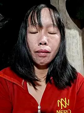 Helenzz from StripChat