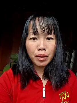 Helenzz from StripChat