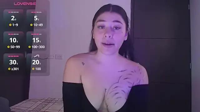 Hell_luna from StripChat