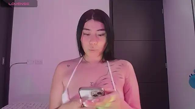 Hell_luna from StripChat is Freechat