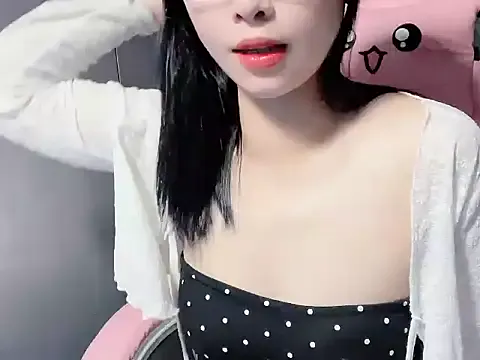 Hellen039 from StripChat is Freechat