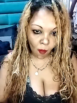 hemilynthomas2467 from StripChat is Freechat