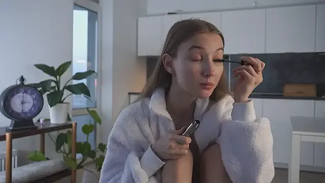 HenriettaCoppinger from StripChat is Freechat