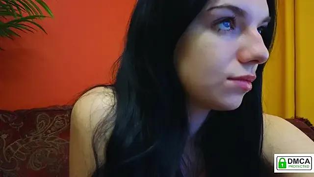 Hey_Caroline from StripChat is Freechat