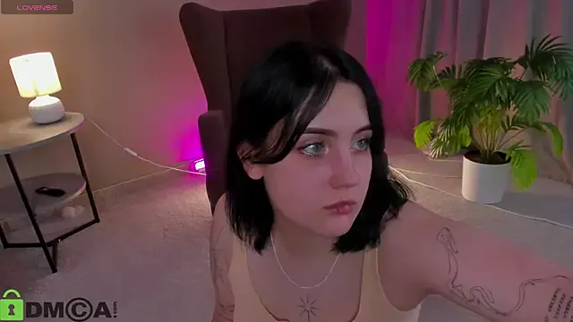 hey_tessa from StripChat is Freechat