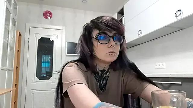 HighelikeGirl from StripChat