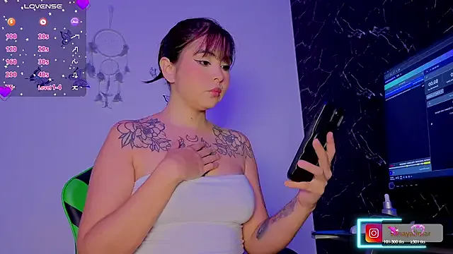 Hinatta-Tatto1 from StripChat is Freechat