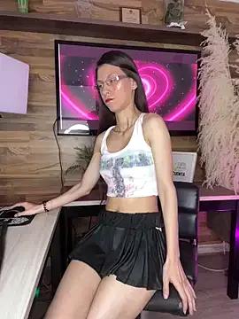 Girls: try live performances with matured performers, from dancing to quirks, in a variety of beautiful sex cams.
