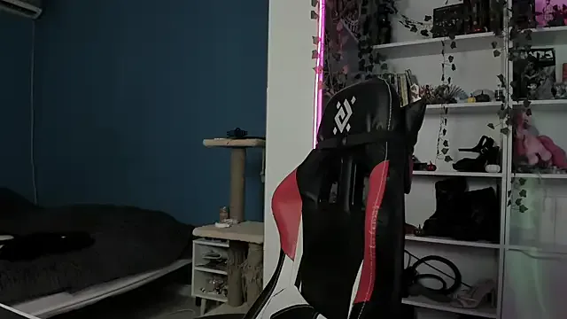 Holy_Mistress_S from StripChat is Freechat