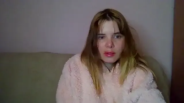 HornyElena from StripChat is Freechat