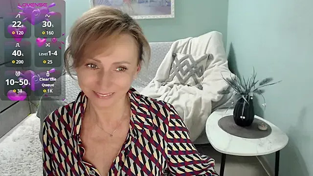 Girls: try live performances with matured performers, from dancing to quirks, in a variety of beautiful sex cams.