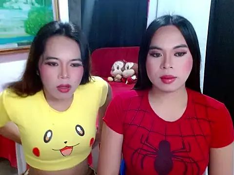 horsecock_maria from StripChat is Freechat