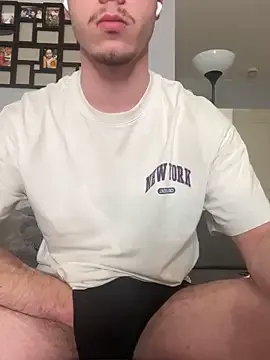 Hostkind from StripChat is Freechat