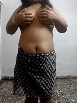 Hot-harleen from StripChat is Freechat