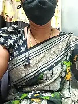 hot-telugu-queen from StripChat is Freechat