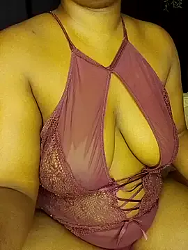 hot_princesss from StripChat is Freechat