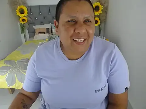 hotlesby_valery from StripChat is Freechat