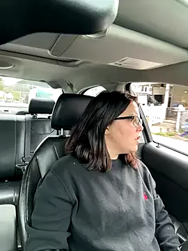 Hotmess_express420 from StripChat is Freechat