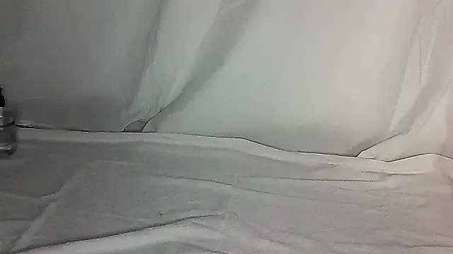 hotwoman25 from StripChat is Freechat