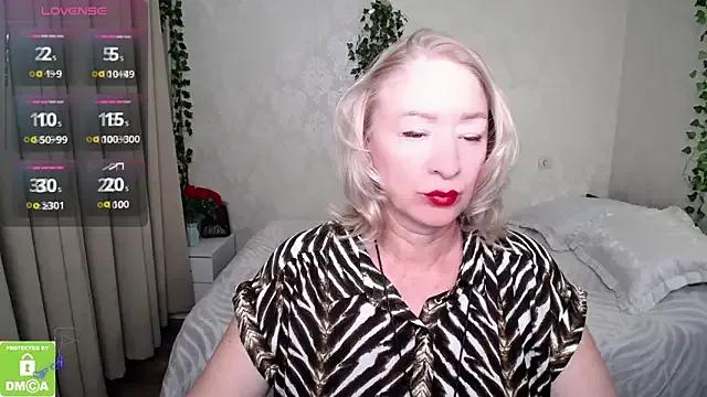 Girls: try live performances with matured performers, from dancing to quirks, in a variety of beautiful sex cams.