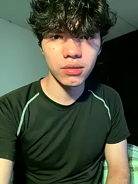 Im_Camii from StripChat is Freechat