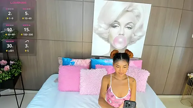 ImaniOkoye from StripChat