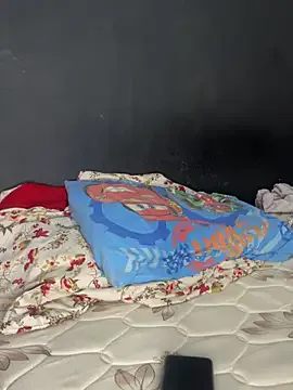 imsuziblack from StripChat is Freechat