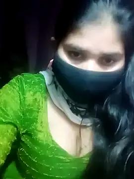 Indian-Nazia from StripChat