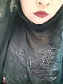 Indian-Nazia from StripChat