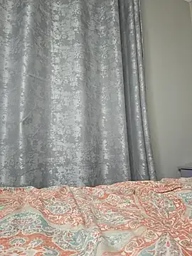 Indian_GlowingMiax from StripChat