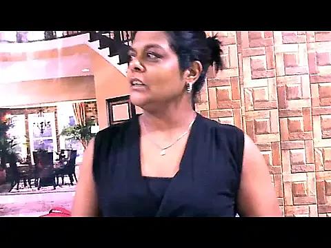 indianCherryPie from StripChat