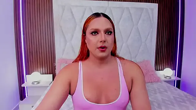 IrinaaVega from StripChat is Freechat