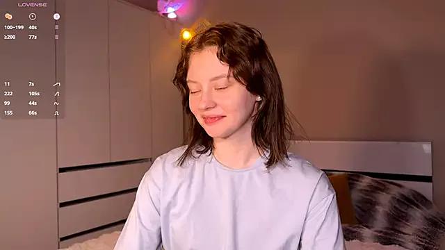 Girls: try live performances with matured performers, from dancing to quirks, in a variety of beautiful sex cams.