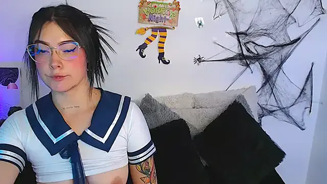 Isa_Maiden1 from StripChat